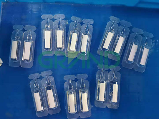 액체에 대한 열 형성 모노 용량 암페어.