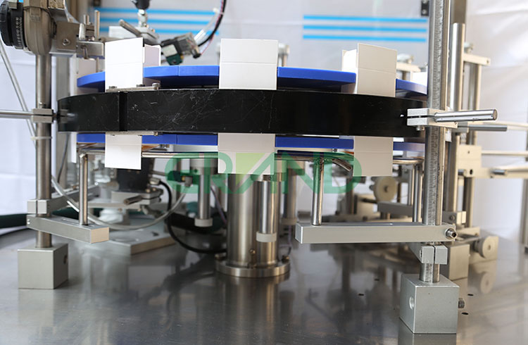 Automatic Vertical Rotary Cartoning Machine details 자동 수직 로터리 카톤 기계 01