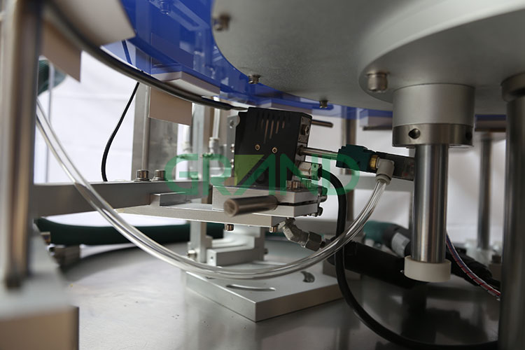 Automatic Vertical Rotary Cartoning Machine Main turntable 자동 수직 로터리 카톤 기계 06