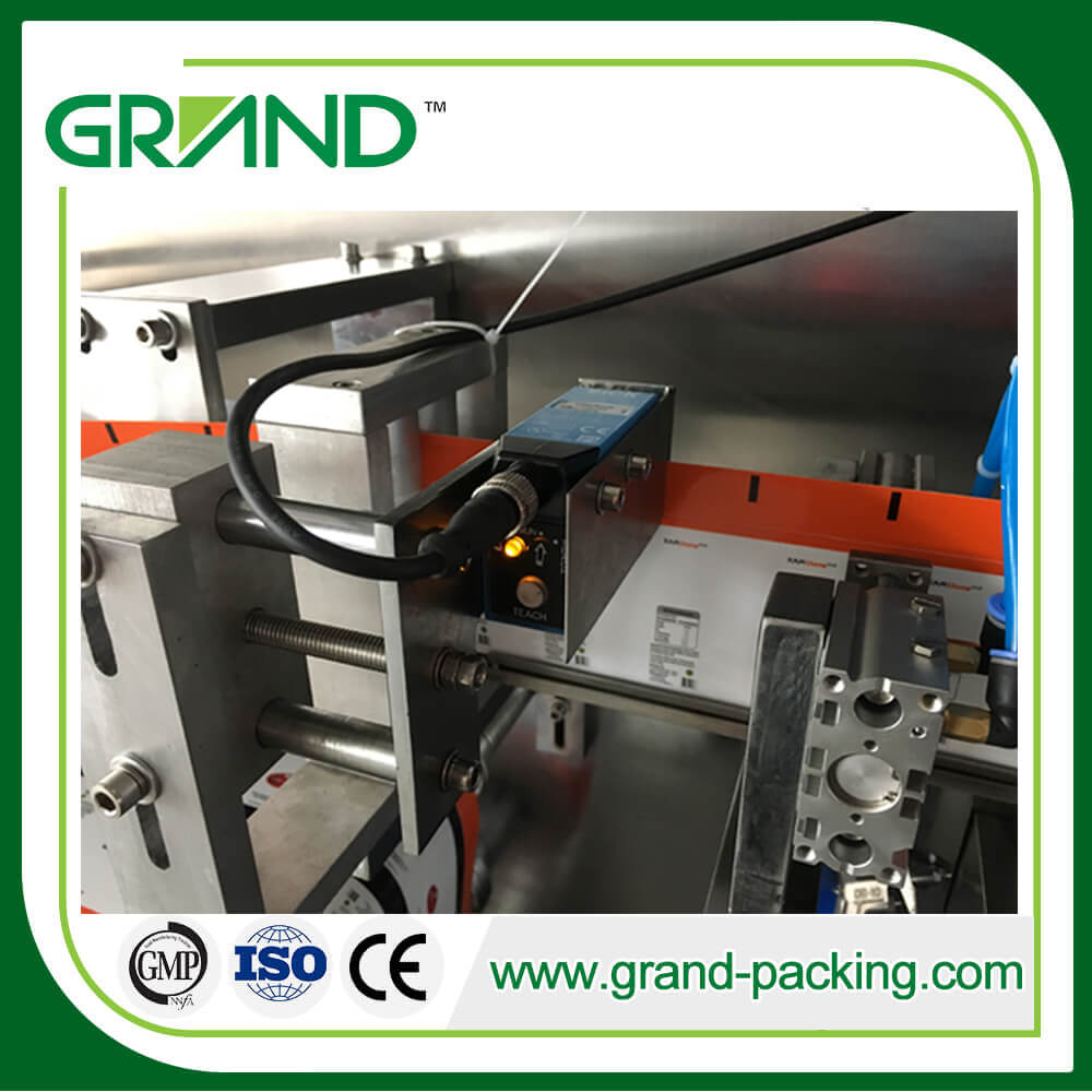 GGS-240 P15 경구 액체/살충제/E 액체 용 플라스틱 앰풀 충전 밀봉 기계