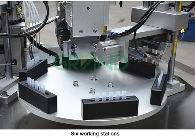 6 개의 작업 스테이션