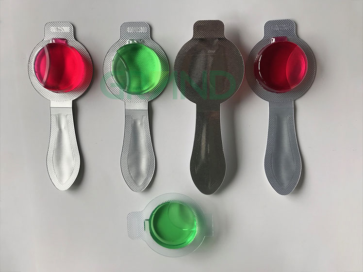 모노 용량 향수를위한 액체 충전 및 밀봉 기계